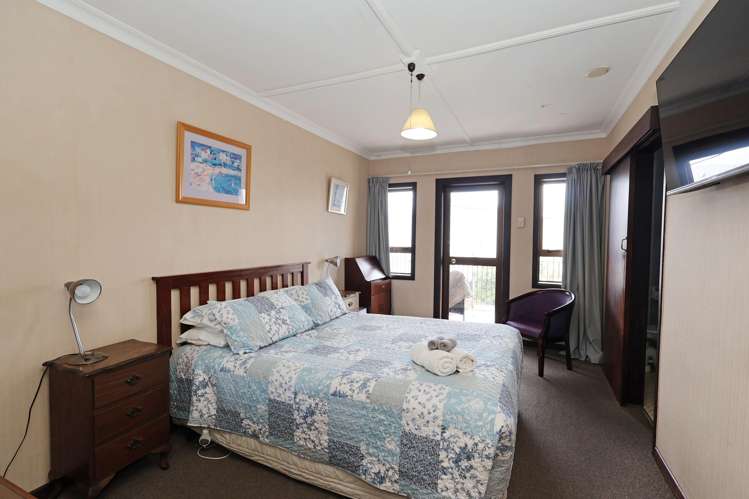 40 Gore Street + 41 Barrow Street Bluff_28