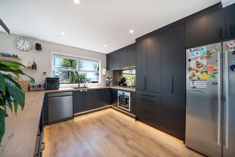 27A Comber Place Johnsonville_9