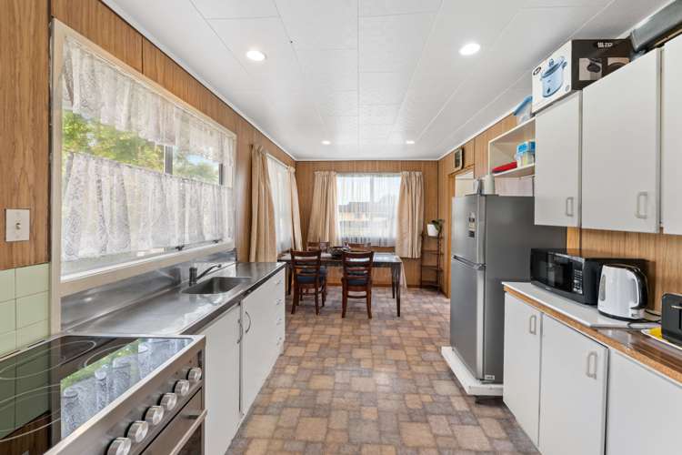 444 Roscommon Road Clendon Park_5