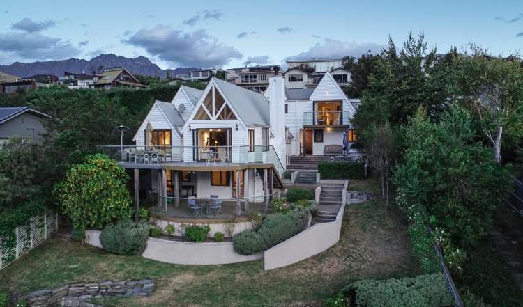 615 Peninsula Road Kelvin Heights_0