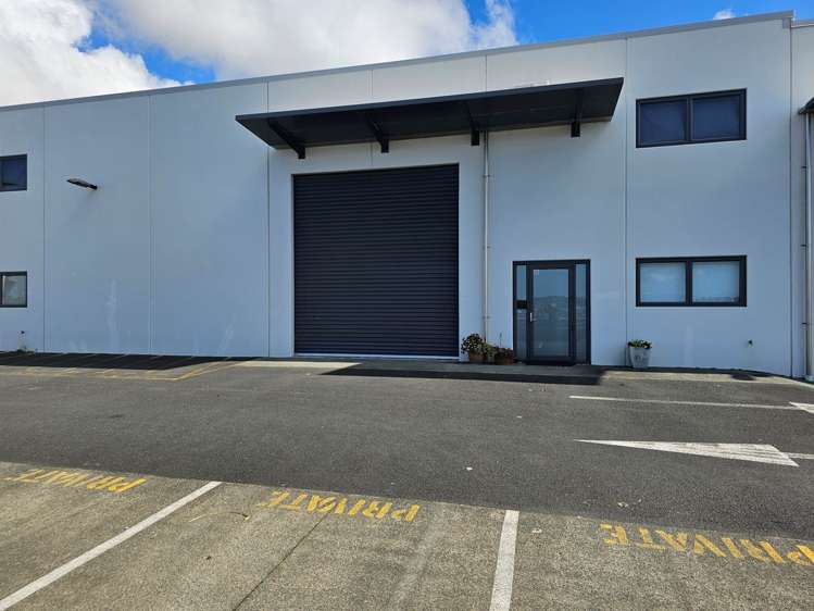 Unit 6/2181 Coast Road Silverdale_2