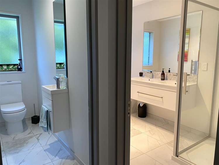 158 Coulson Road Paroa_26