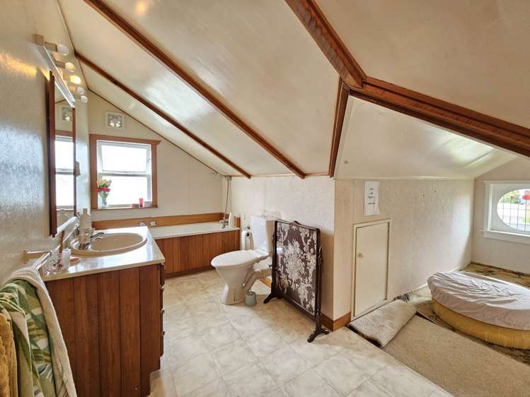 39 Hanlon Crescent Devonport_14