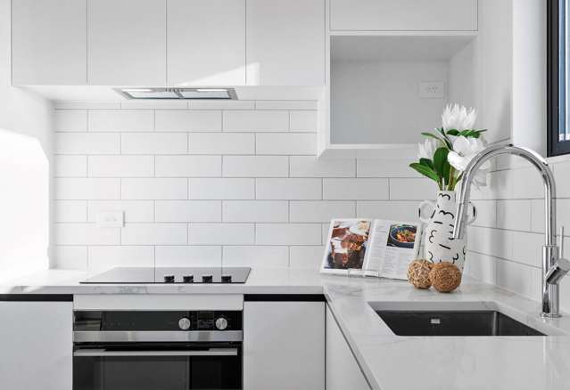 5/1090 Beach Road Torbay_3