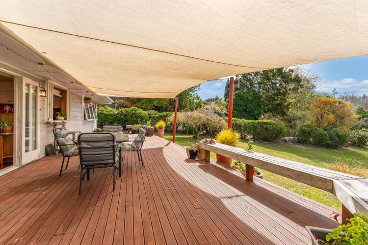 2/181 Mapara Road Acacia Bay_10