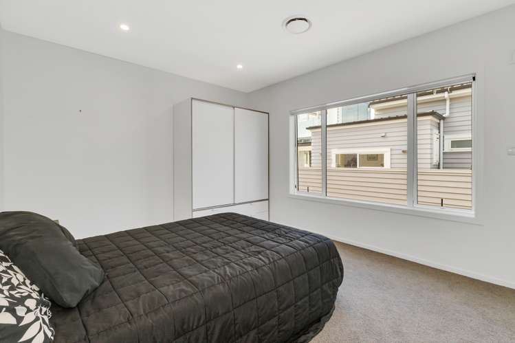 11 Lynch Street Point Chevalier_18