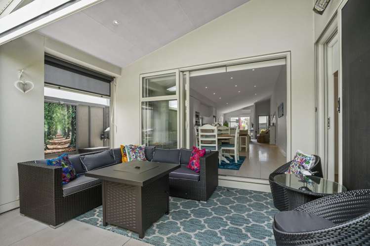 37 St Pauls Drive Brookfield_10