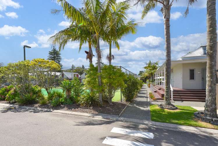 13/1420 Hamurana Road Mourea_24