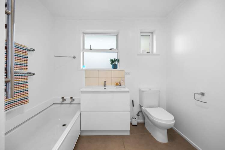 2/18 Mattson Road Pakuranga_13