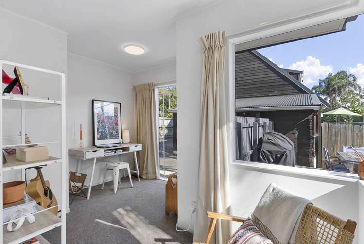 4/60 Larchwood Avenue Westmere_8