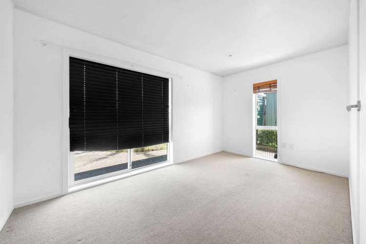 20 Tyrian Close Half Moon Bay_15