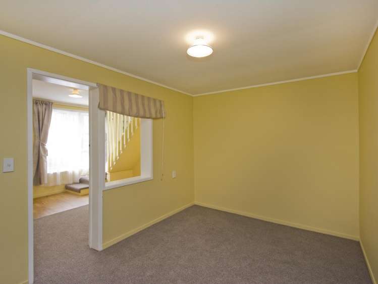 37 Fraser Street Wainuiomata_15