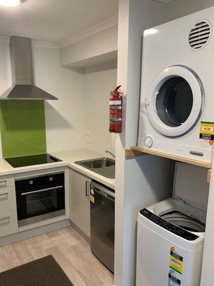 1/9 Greensboro Street Hillcrest_7