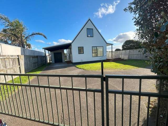 884B Papamoa Beach Road 1131_1