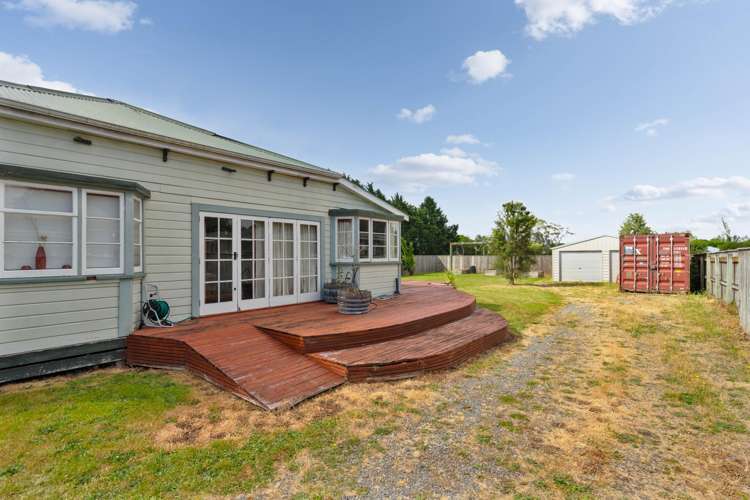 24 Hilton Road Carterton_13