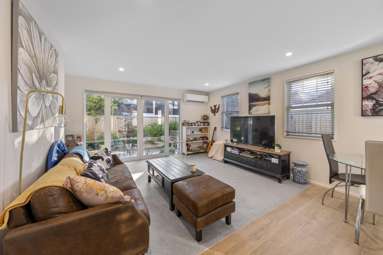 4/119 Hastings Street East_2