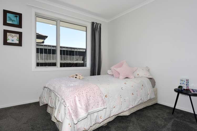 8 Carmello Grove Richmond_10