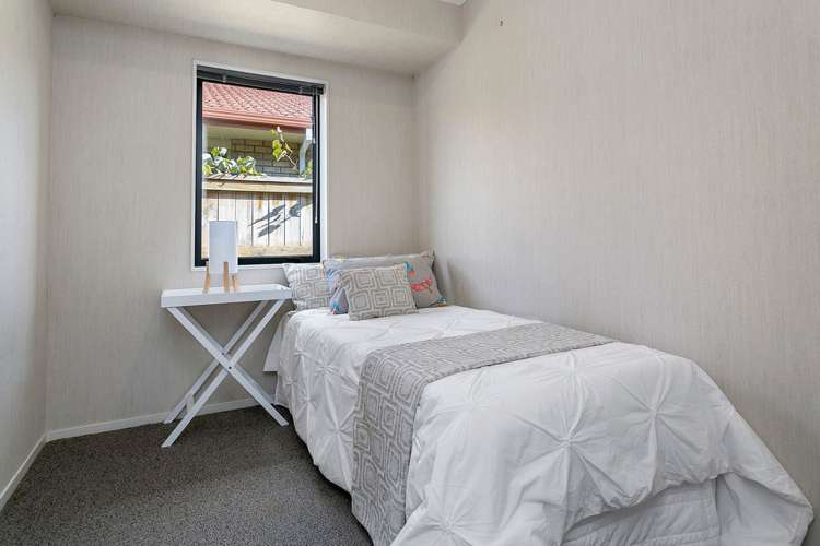 4 Christy Brown Place Leamington_13