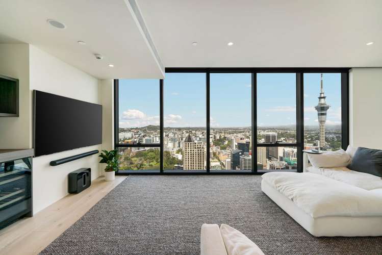 5203/10 Commerce Street City Centre_17