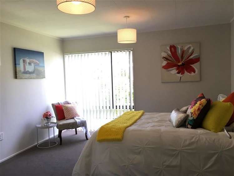 8 Pinehurst Place Wattle Downs_15