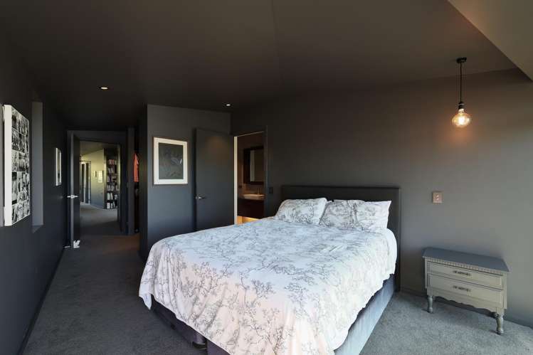 711c Cable Bay Road Hira_14