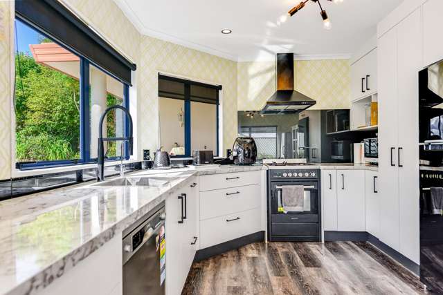 46 Greenfield Drive Western Heights_3