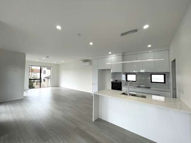 255 Hill Road The Gardens_2