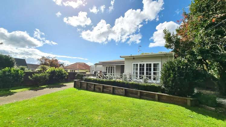 22a Lewis Road Lynmore_14