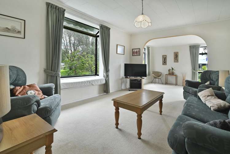 9 East Road Haumoana_16
