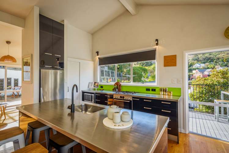 8 Days Road Lyttelton_3