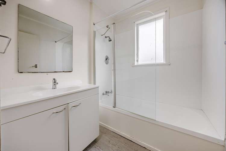 21 President Avenue Papakura_9