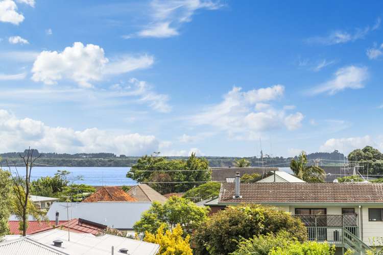 48 Eaton Crescent Matua_3