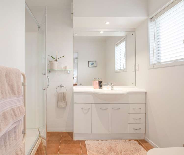 129 Hobsonville Road West Harbour_20