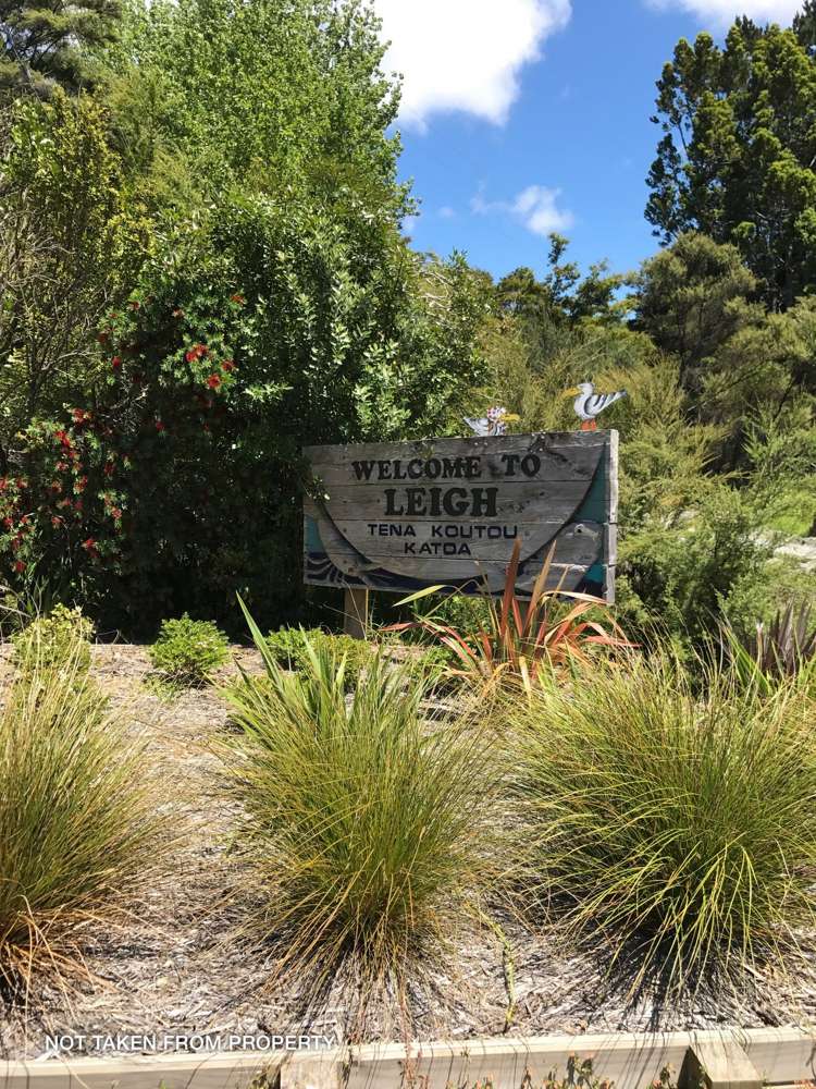 54 Lax Crescent Leigh_5