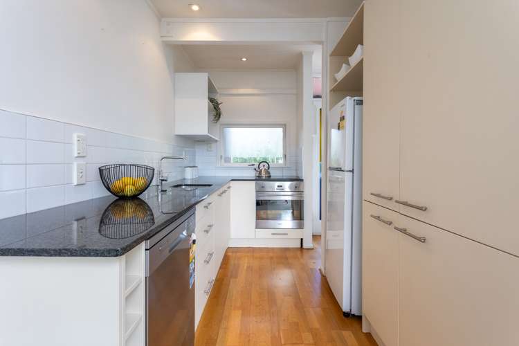 10/49 Curran Street Herne Bay_9