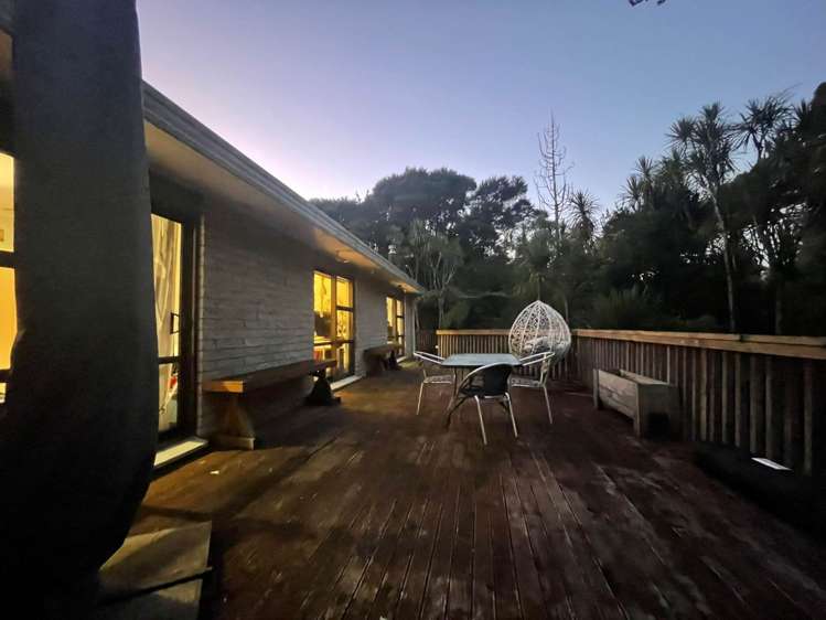 2/6 Sonnenberg Way Titirangi_0