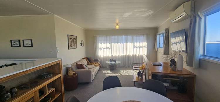 25A Oceanbeach Road 11229_1