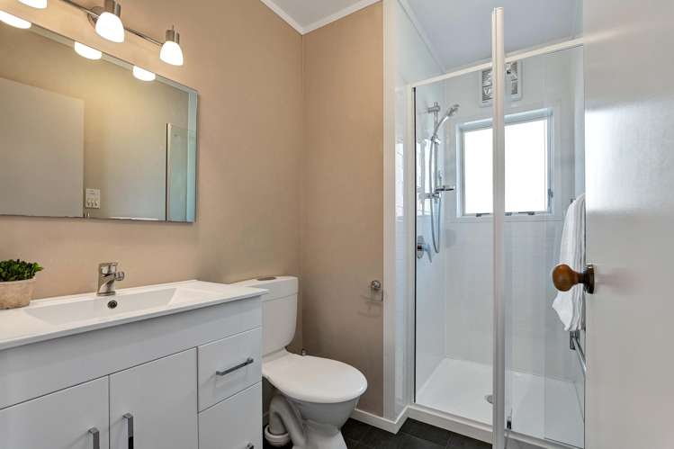 6 Renown Place Spotswood_16