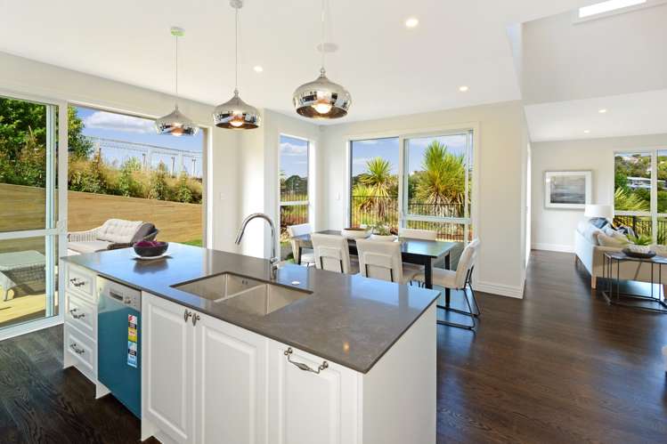 10 Carex Way Long Bay_11