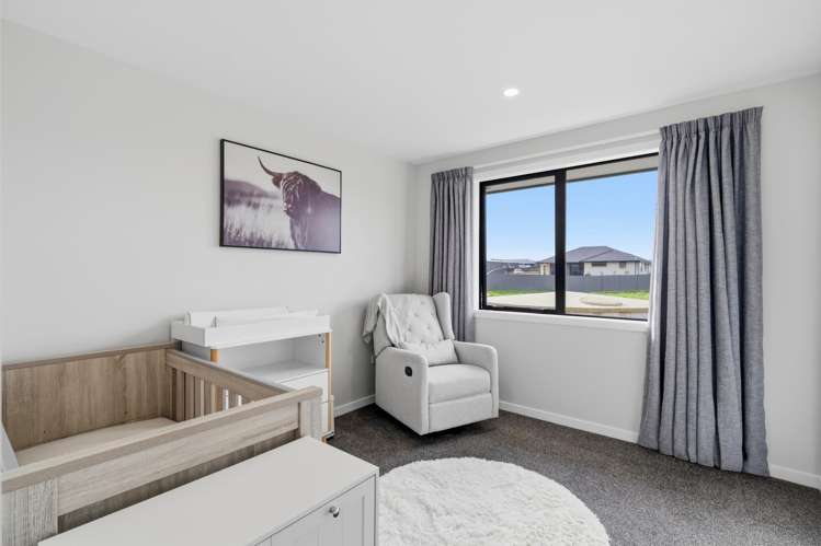 42 Arcadia Place Seaward Bush_17