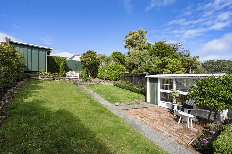 33 Grove Road Kelburn_17