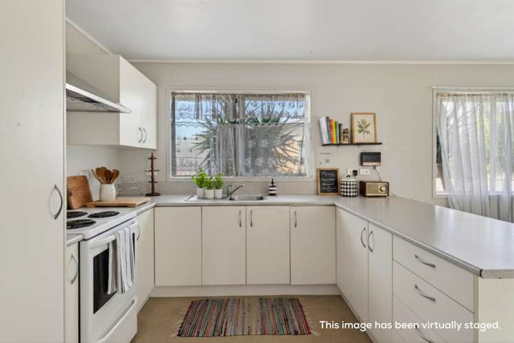 13 Rakatau Place Ruakaka_5