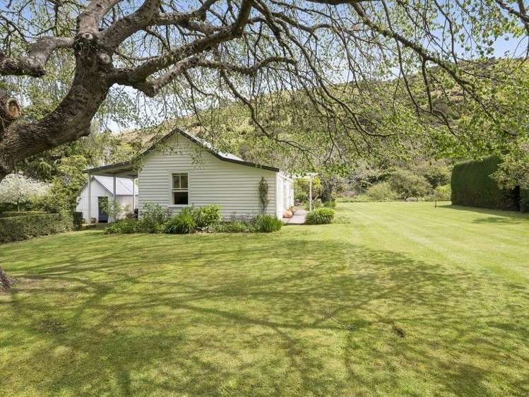 981 Te Oka Bay Road Little River_16