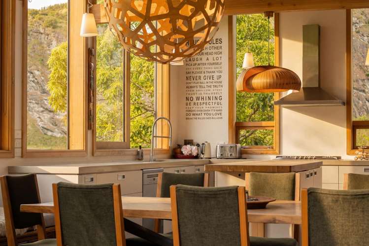 17 Littles Road Dalefield/Wakatipu Basin_19