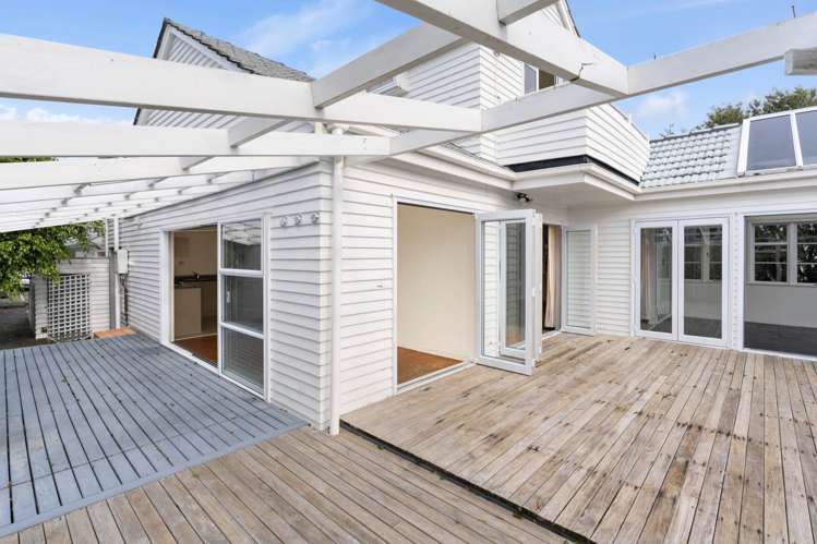 4 Winscombe Street Belmont_7