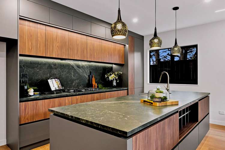 27 Francesco Drive_1
