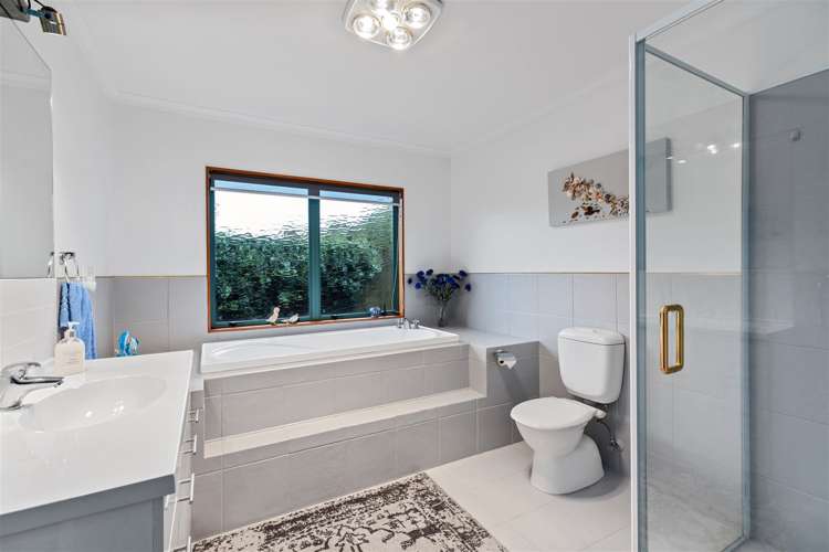 25 Barbados Key Papamoa_20