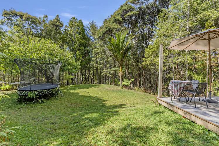 200 Forest Hill Road Waiatarua_11
