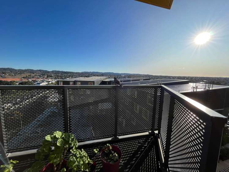 805/20 Mccrae Way New Lynn_8