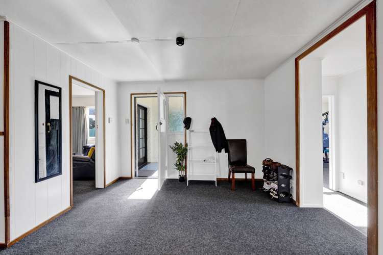 13 Collins Street Hawera_9